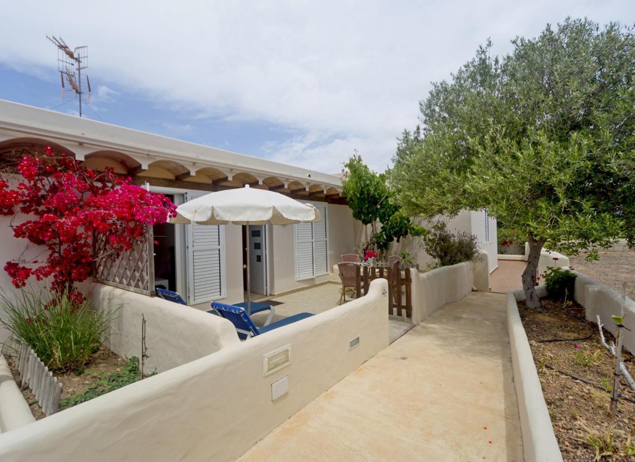 Es Garrovers - Formentera Break San Ferrán de ses Roques Eksteriør bilde